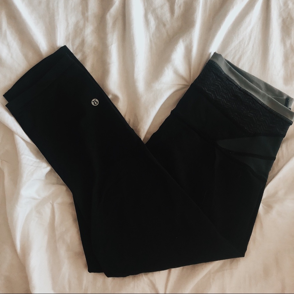 Lululemon Hi-Rise Wunder Under Crop leggings